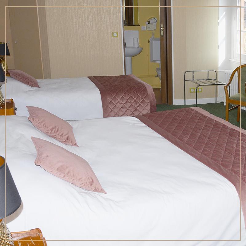 Hotel La Batisse Crémieu Habitación foto